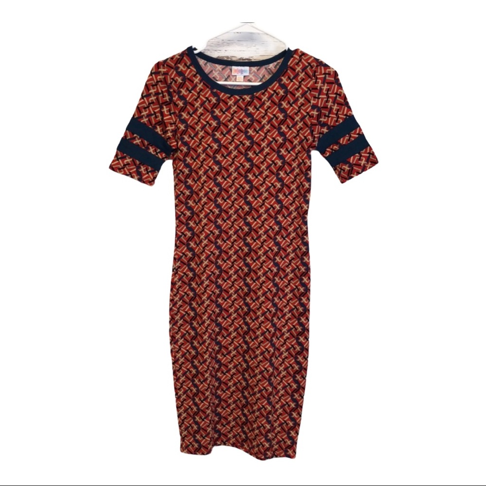 LulaRoe striped‎ sleeve Julia dress